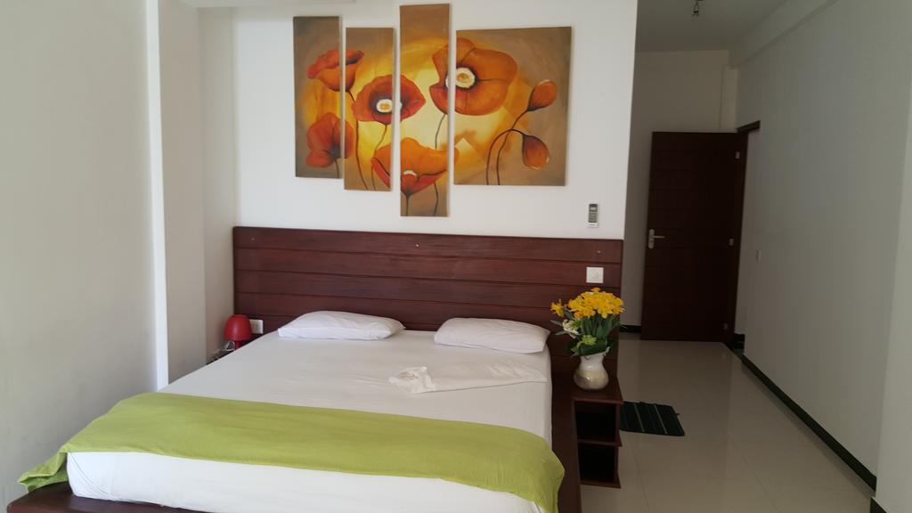 The Den Guest House Hikkaduwa Exteriér fotografie